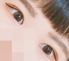 耶 >_< 双眼皮！