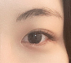 眼睛自然又漂亮ㅎㅎ