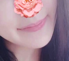 笑容变自然了~